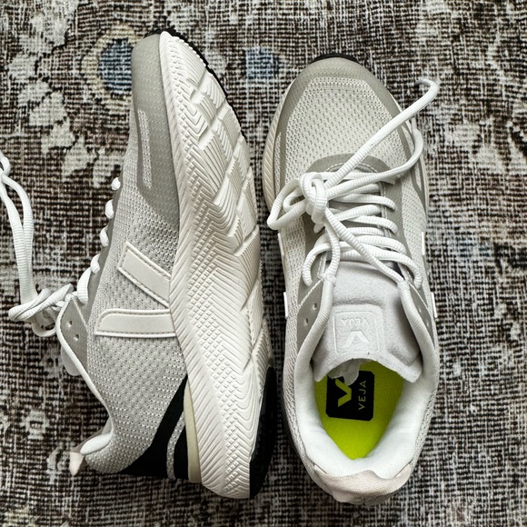 NEW Veja Impala Jacquard Sneaker Natural/Black - Picture 7 of 9